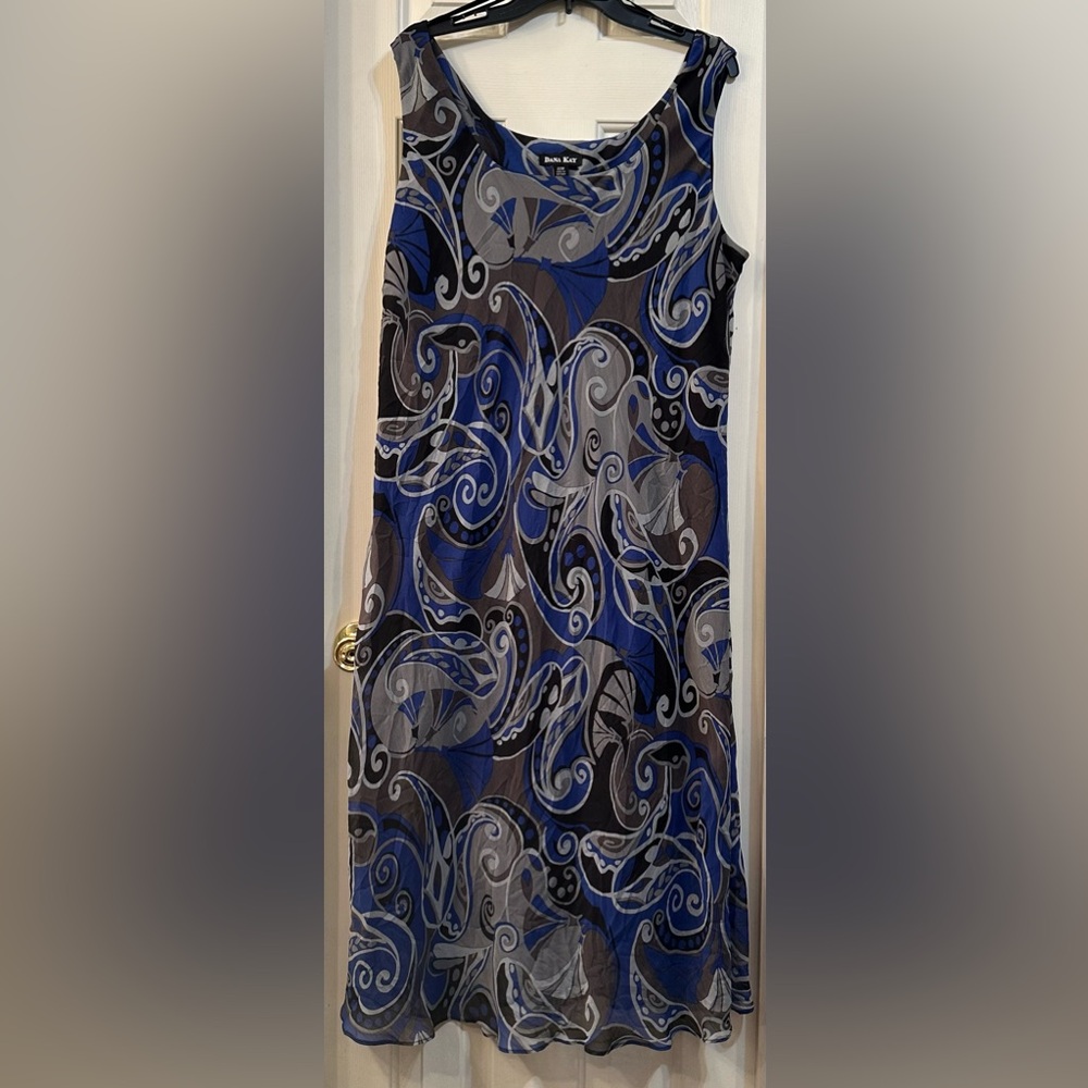 Dana Kay Blue/Gray print Sleeveless dress, Size 22W